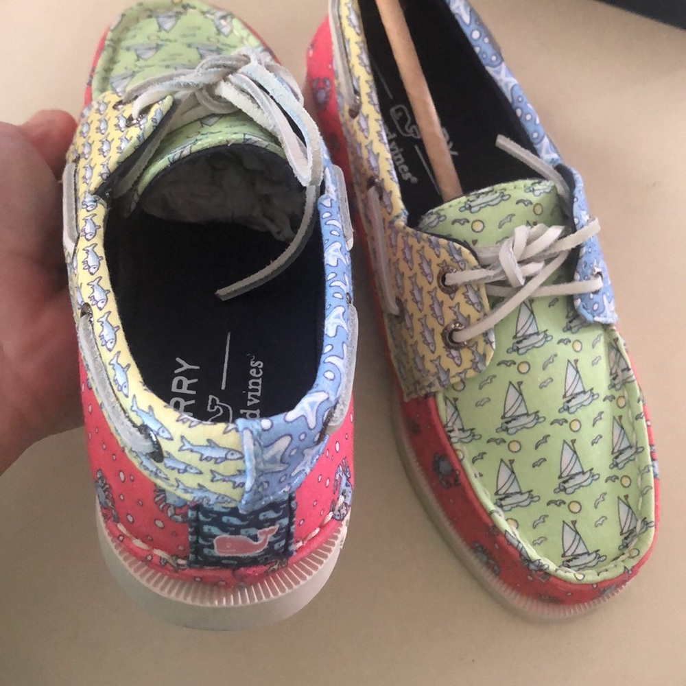 Sperry Boat Shoes Girls Size 1 NWT